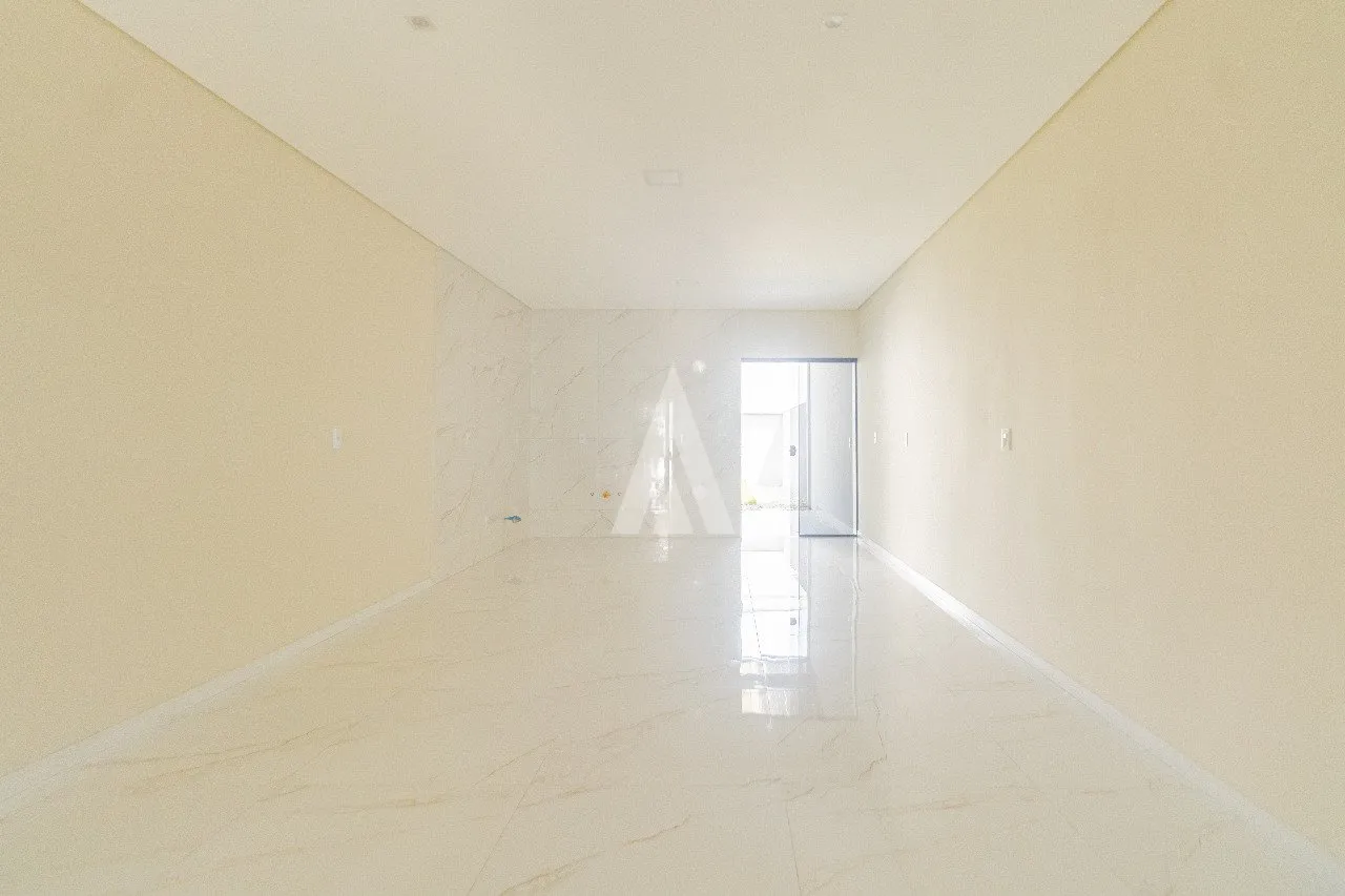 Sobrado Geminado novo com 1 suíte(s) mais -1 quarto(s) à venda no bairro Saguaçu em Joinville, de R$750.000,00 por R$ 712.500.00. — foto 2
