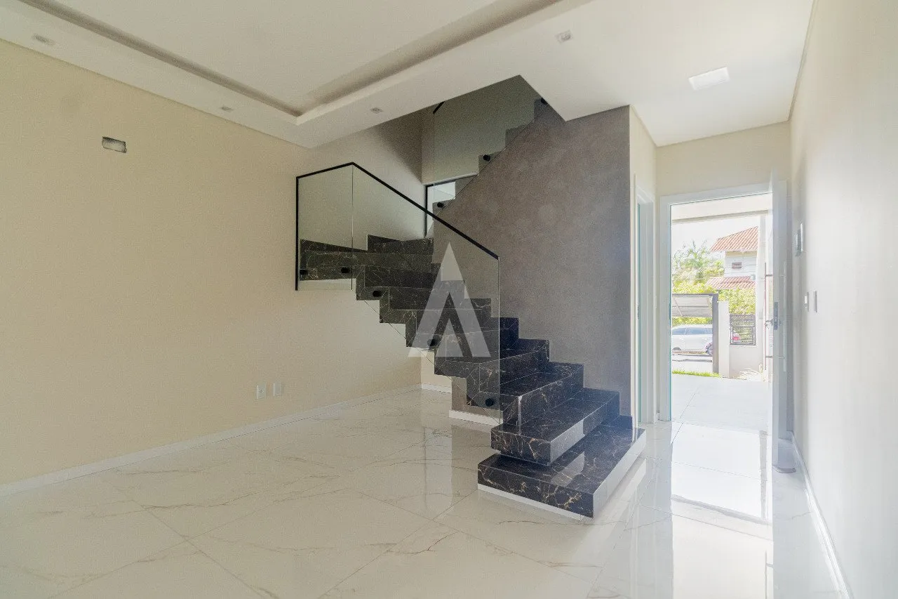 Sobrado Geminado novo com 1 suíte(s) mais -1 quarto(s) à venda no bairro Saguaçu em Joinville, de R$750.000,00 por R$ 712.500.00. — foto 4