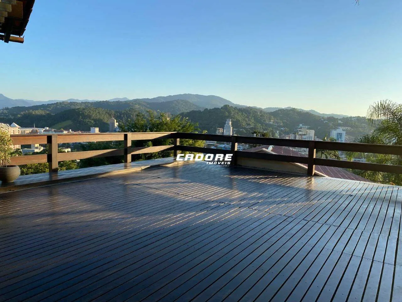 Excelente Residência próximo ao Centro - Bairro Ponta Aguda - Blumenau — foto 3