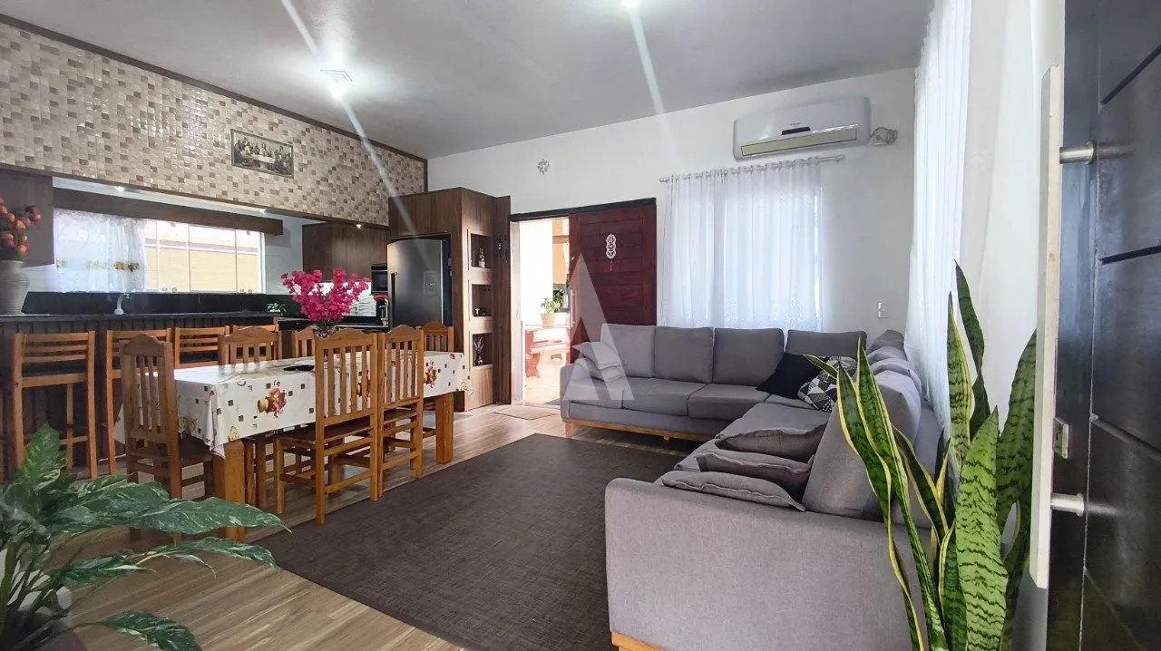 Casa averbada com 3 quartos sendo 1 suíte semimobiliada no Vila Nova por R$ 850.000 — foto 2