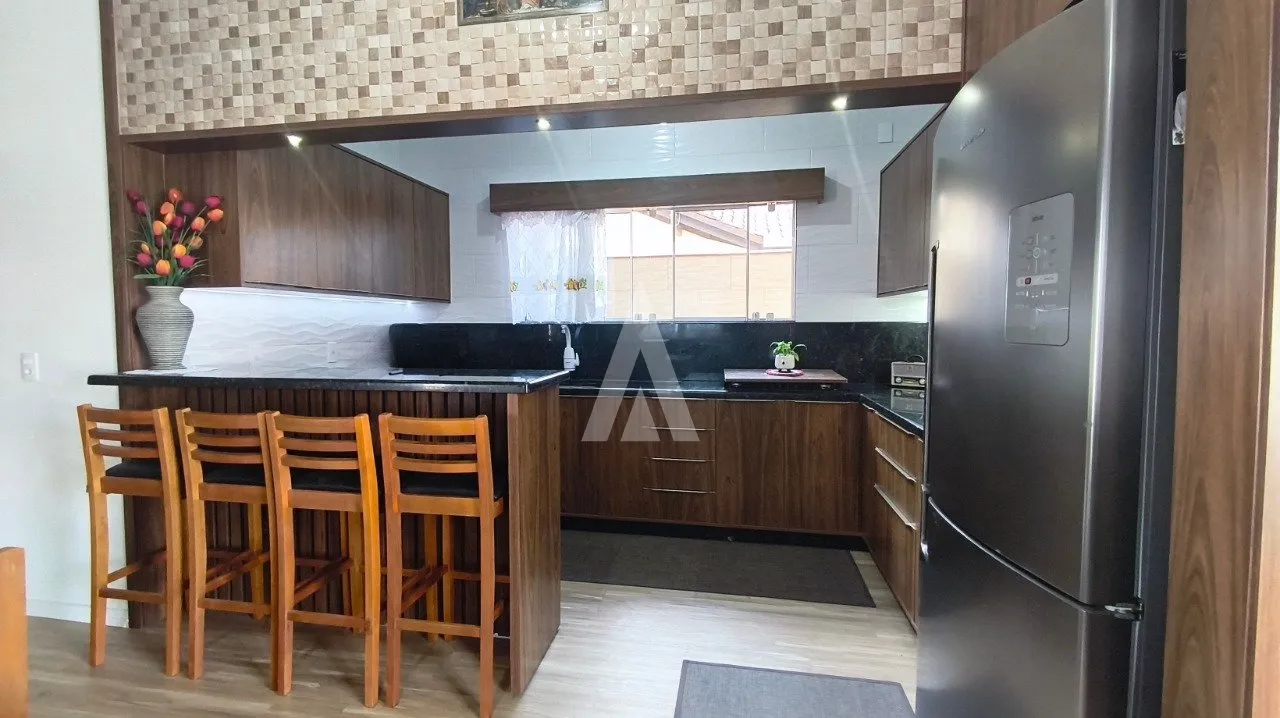 Casa averbada com 3 quartos sendo 1 suíte semimobiliada no Vila Nova por R$ 850.000 — foto 4