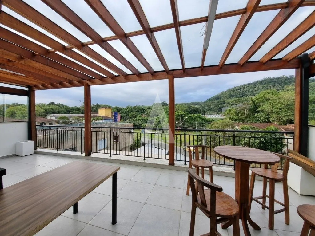 Cobertura com 2 suítes à venda no bairro Bom Retiro em Joinville-SC por R$535.000,00. — foto 5