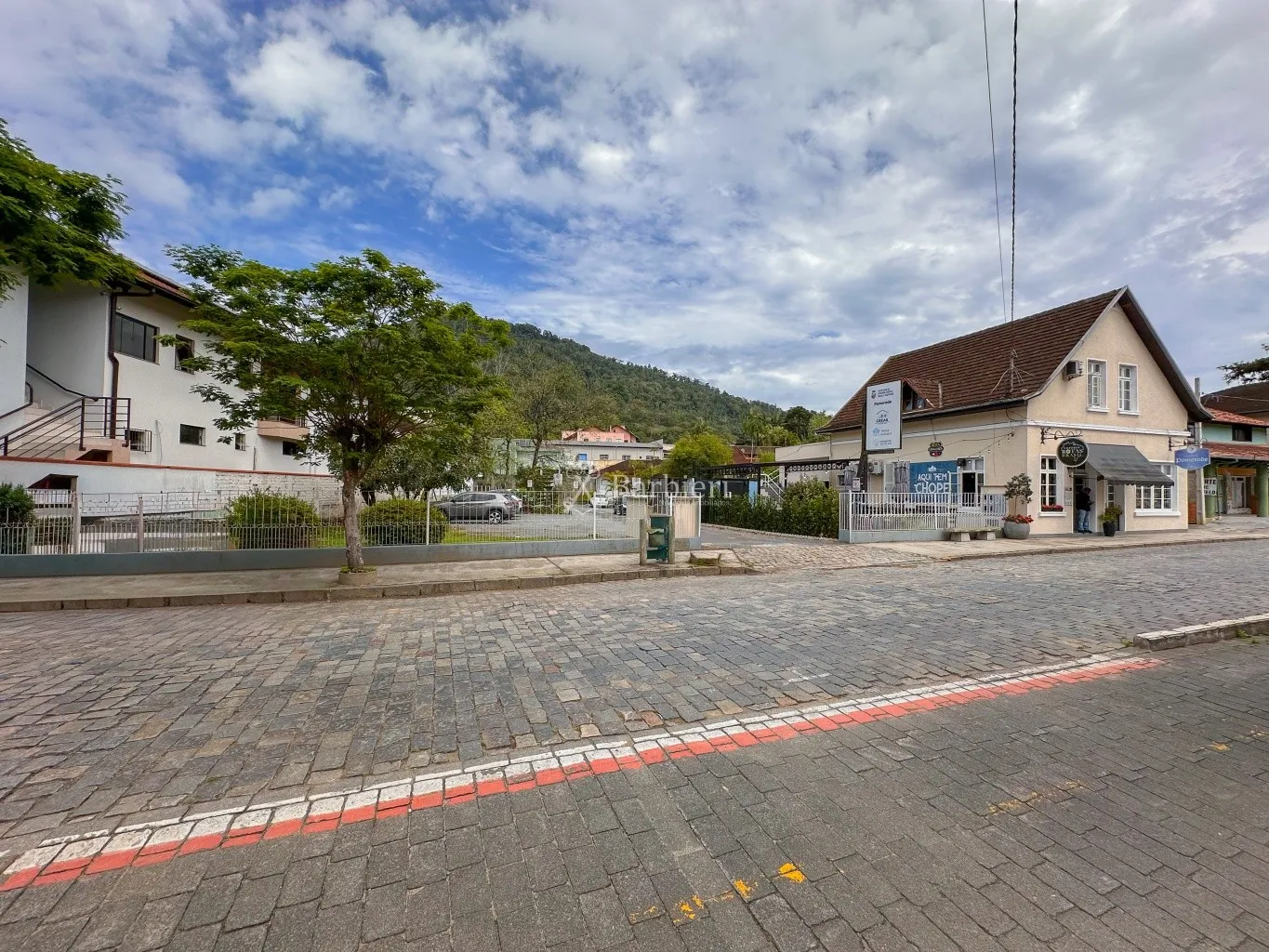 OPORTUNIDADE ÚNICA! Terreno Exclusivo à Venda no Centro de Pomerode/SC! - foto 1