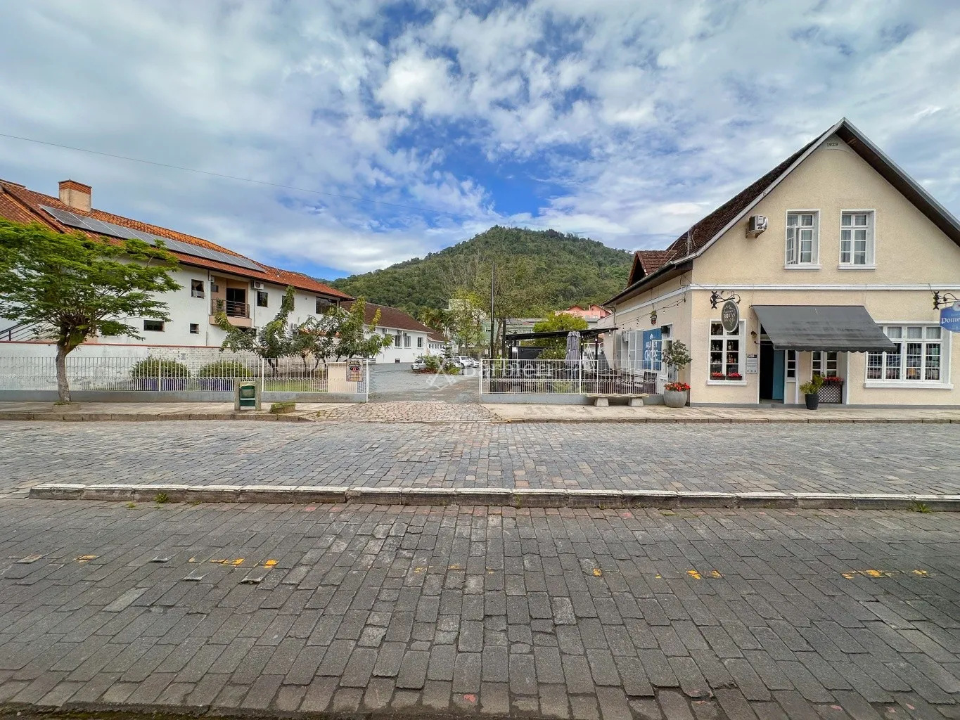 OPORTUNIDADE ÚNICA! Terreno Exclusivo à Venda no Centro de Pomerode/SC! — foto 3
