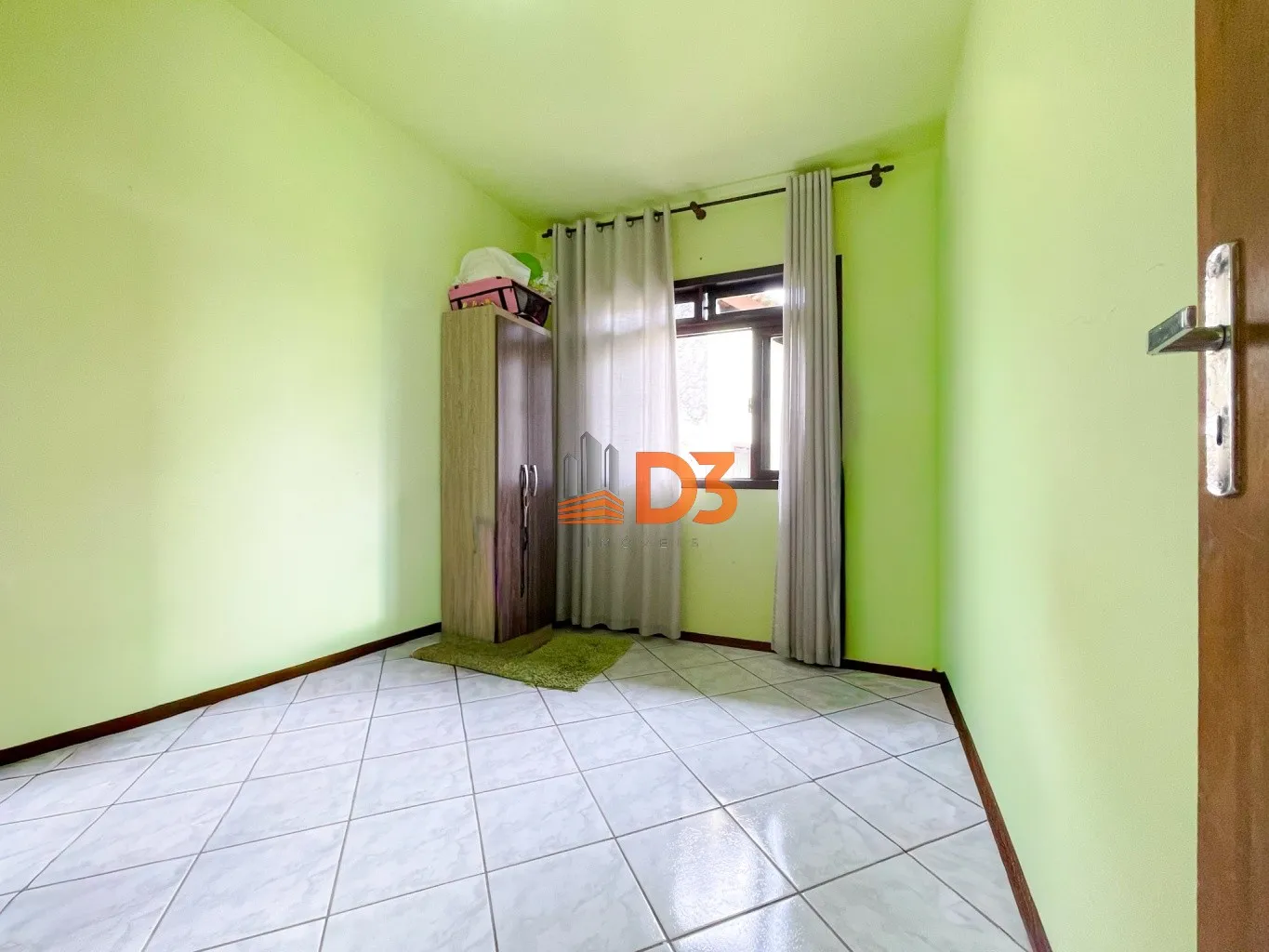 Casa com kitnet e com linda vista no Garcia — foto 3