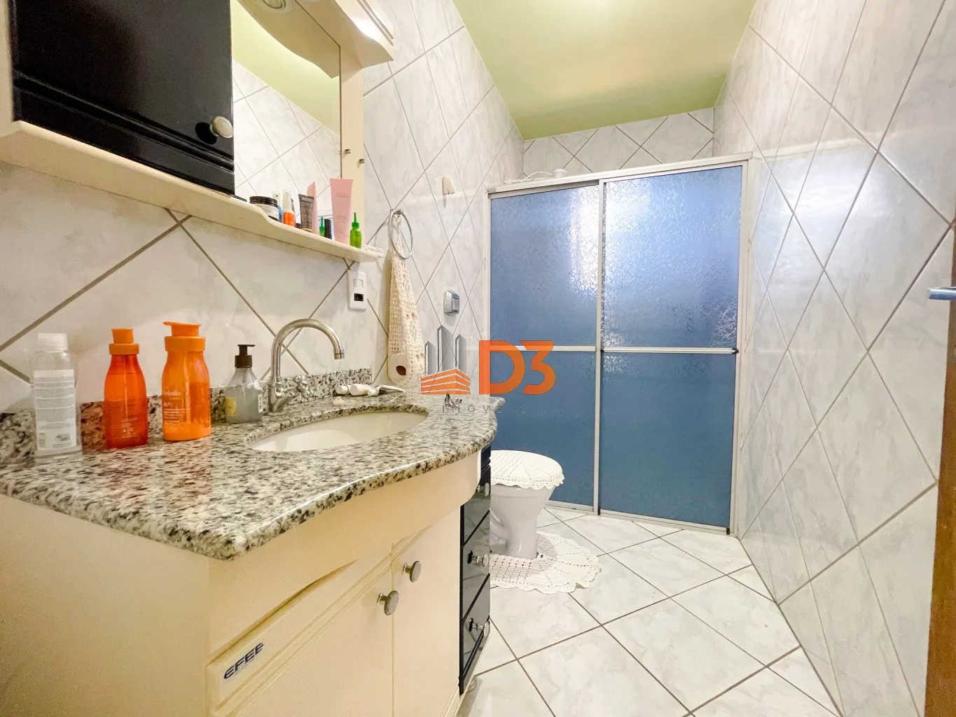 Casa com kitnet e com linda vista no Garcia — foto 4