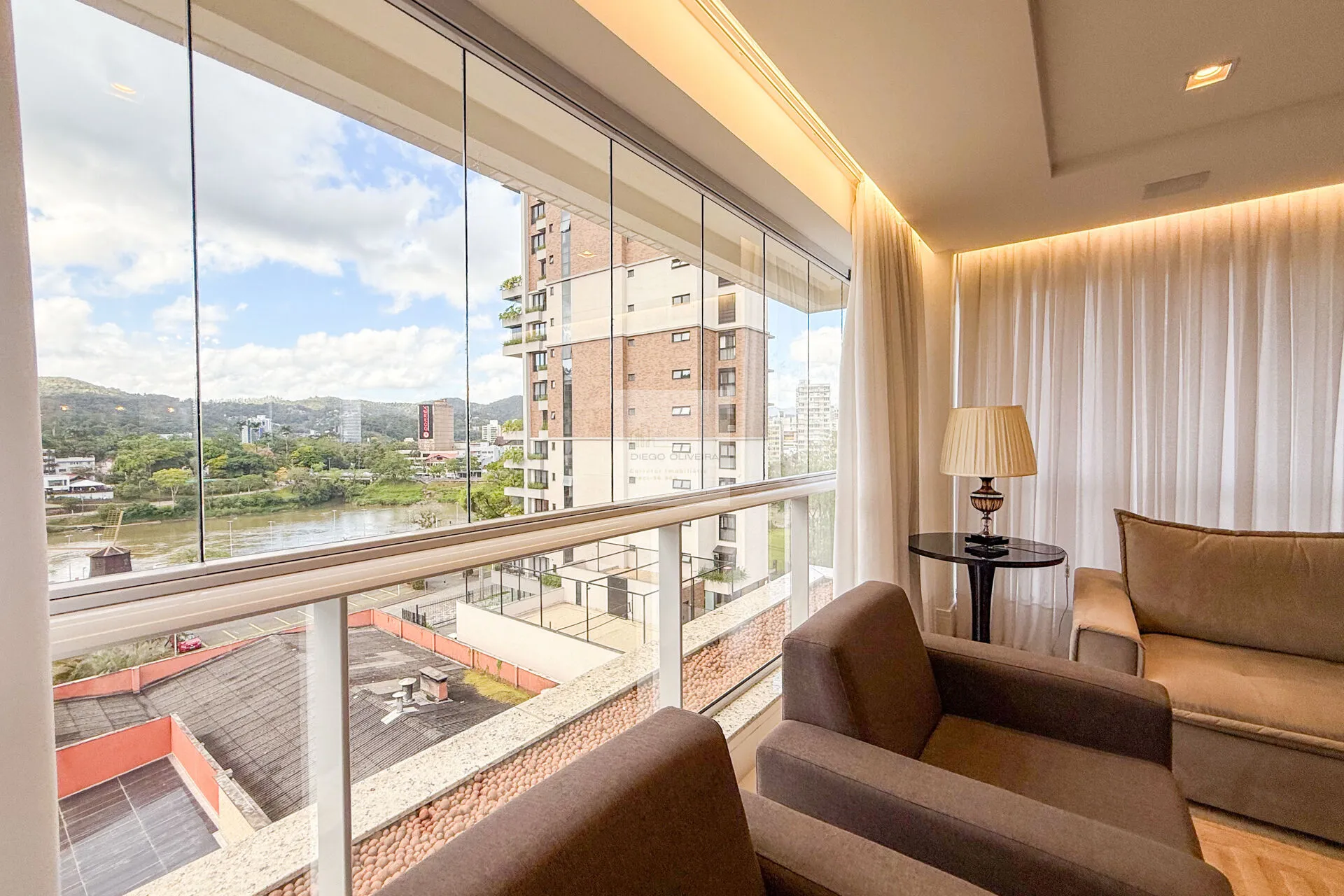Apartamento finamente mobiliado na Ponta Aguda em Blumenau-SC . — foto 5