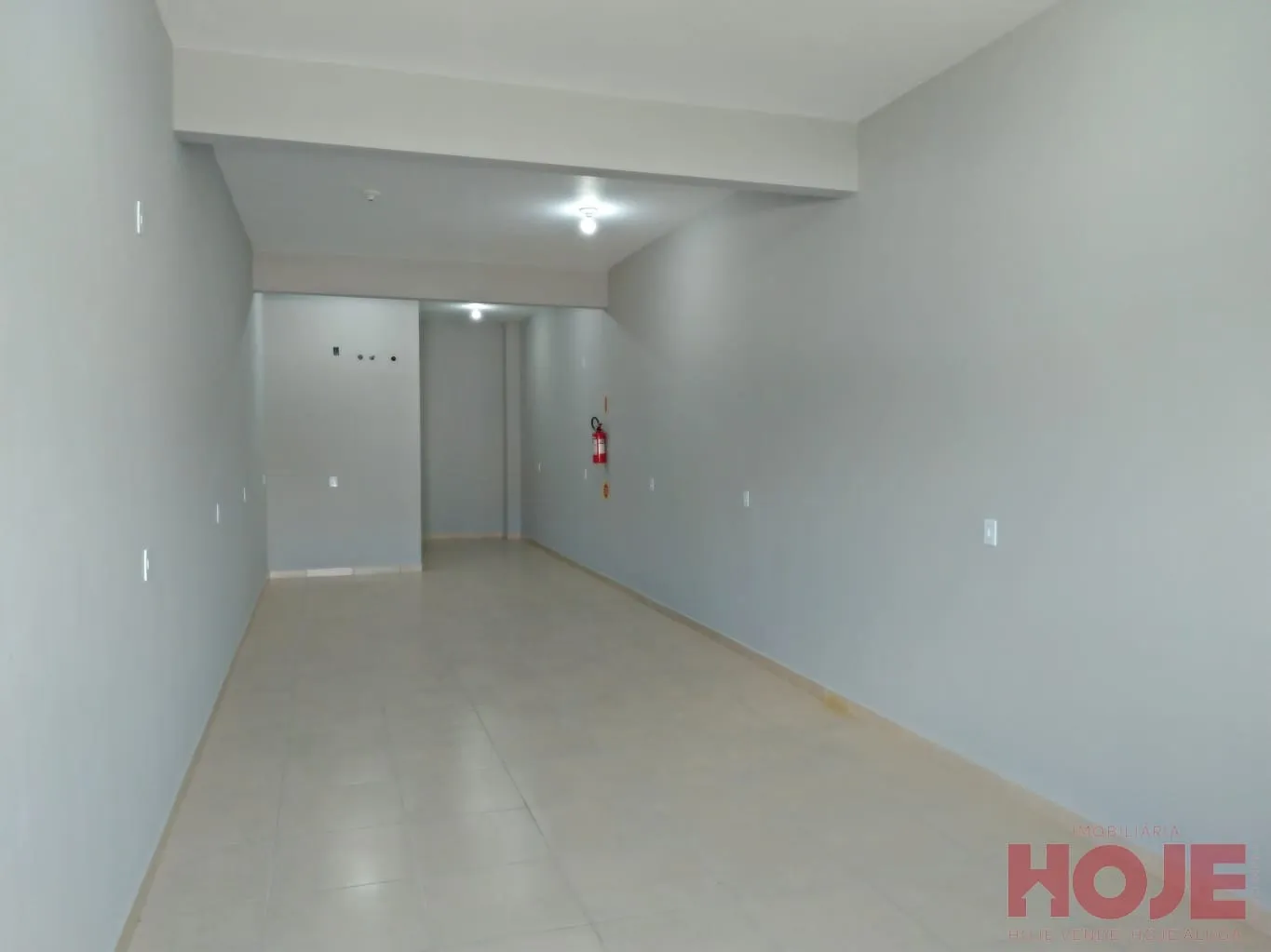 SALA COMERCIAL EM ÓTIMA LOCALIZAÇÃO — foto 5