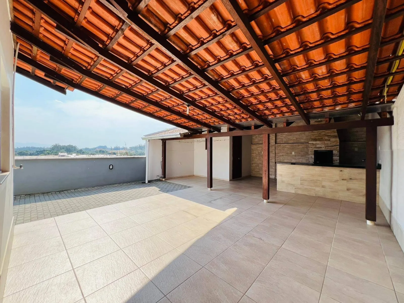 CASA PARA VENDA NA ESTRADA DAS AREIAS — foto 5