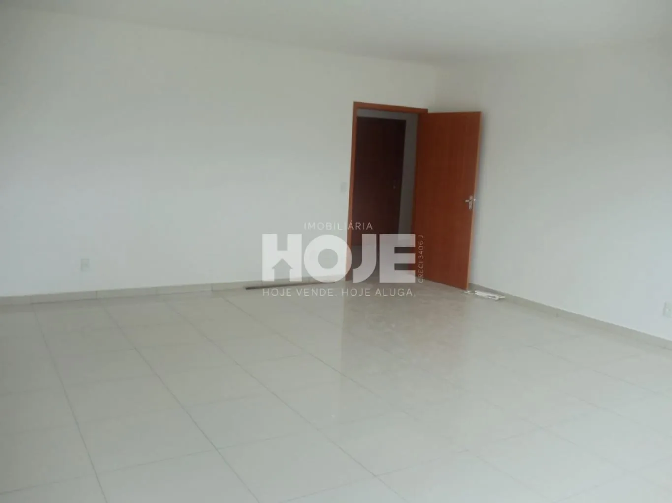 SALA COMERCIAL NO CENTRO DE INDAIAL — foto 4