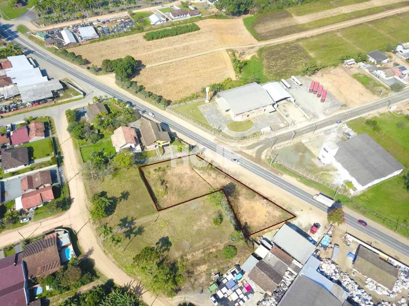 Oportunidade em Built-to-Suit! Terreno com mais de 2.600m² situado na rodovia entre Indaial e Timbó. - foto 1