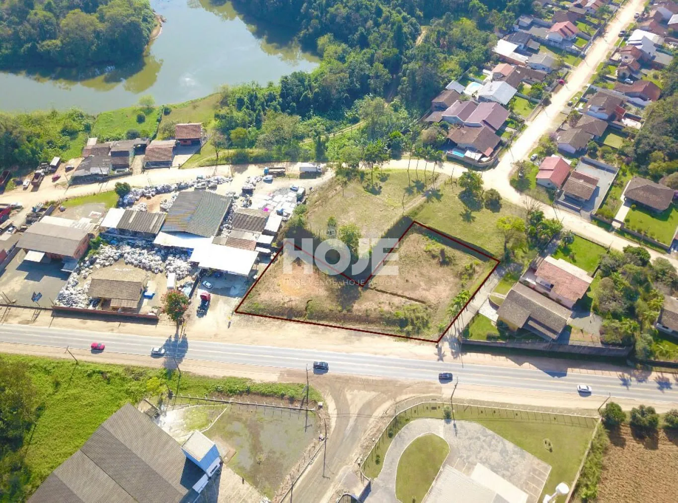Oportunidade em Built-to-Suit! Terreno com mais de 2.600m² situado na rodovia entre Indaial e Timbó. — foto 2