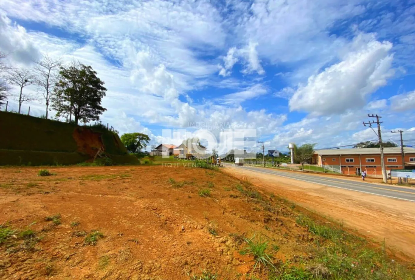 Oportunidade em Built-to-Suit! Terreno com mais de 2.600m² situado na rodovia entre Indaial e Timbó. — foto 3
