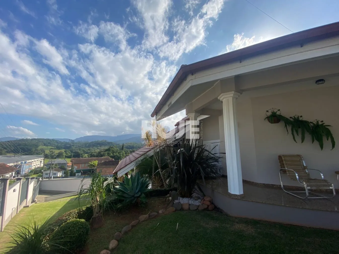 CASA MARAVILHOSA EM RODEIO — foto 5