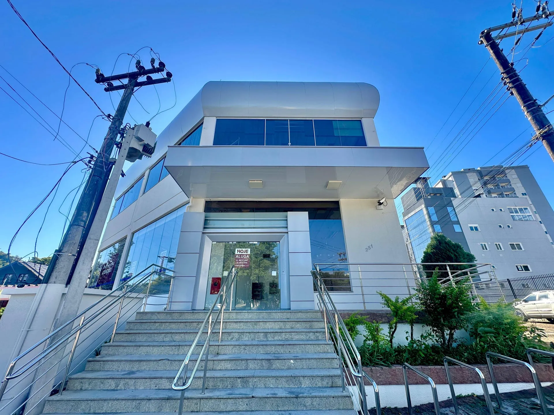 Sua empresa muito bem localizada! Ampla sala para locação, Centro, Indaial, SC - foto 1