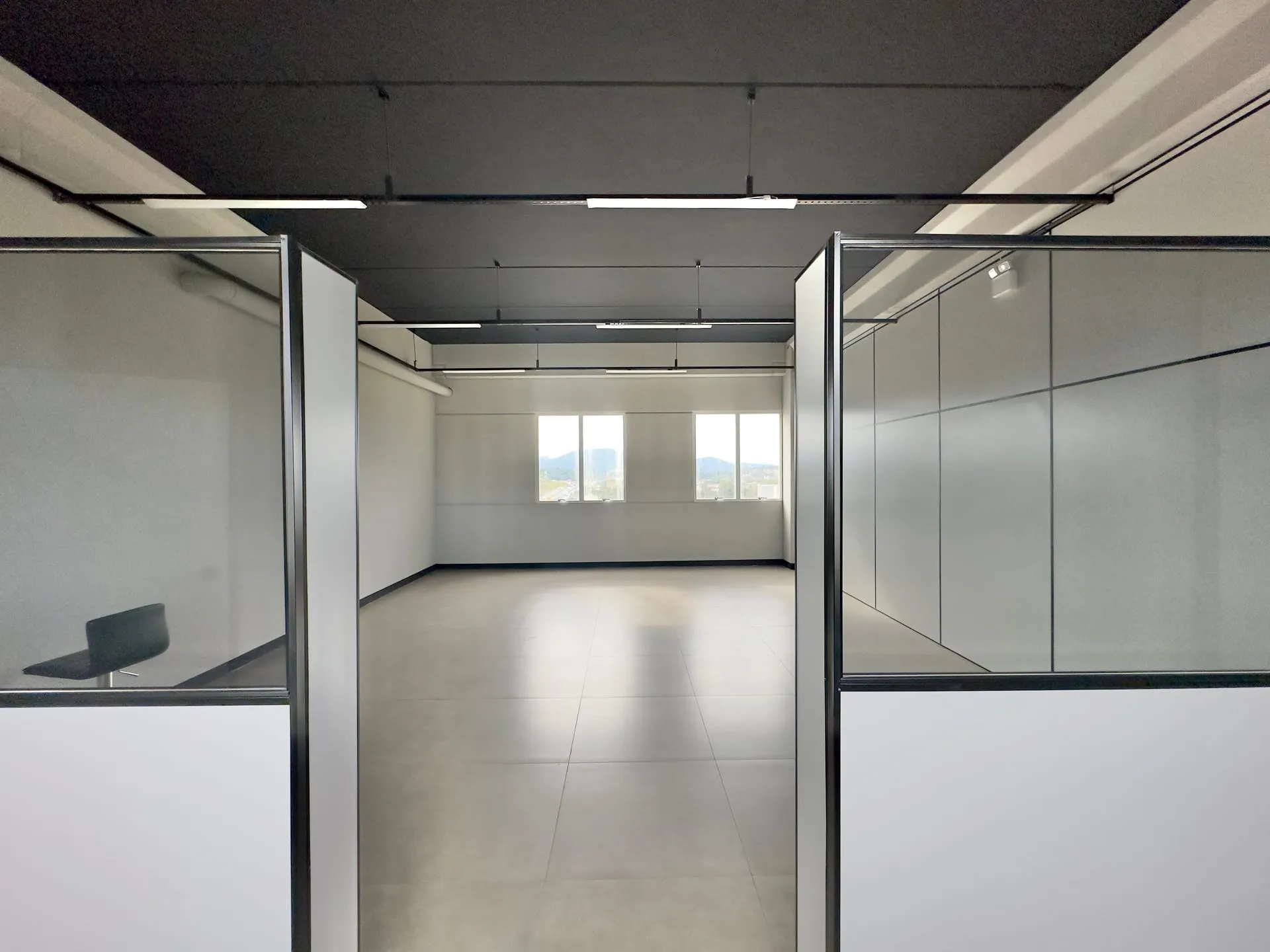 Excelente sala em localização estratégica para locação, BR 470 Indaial, SC — foto 5