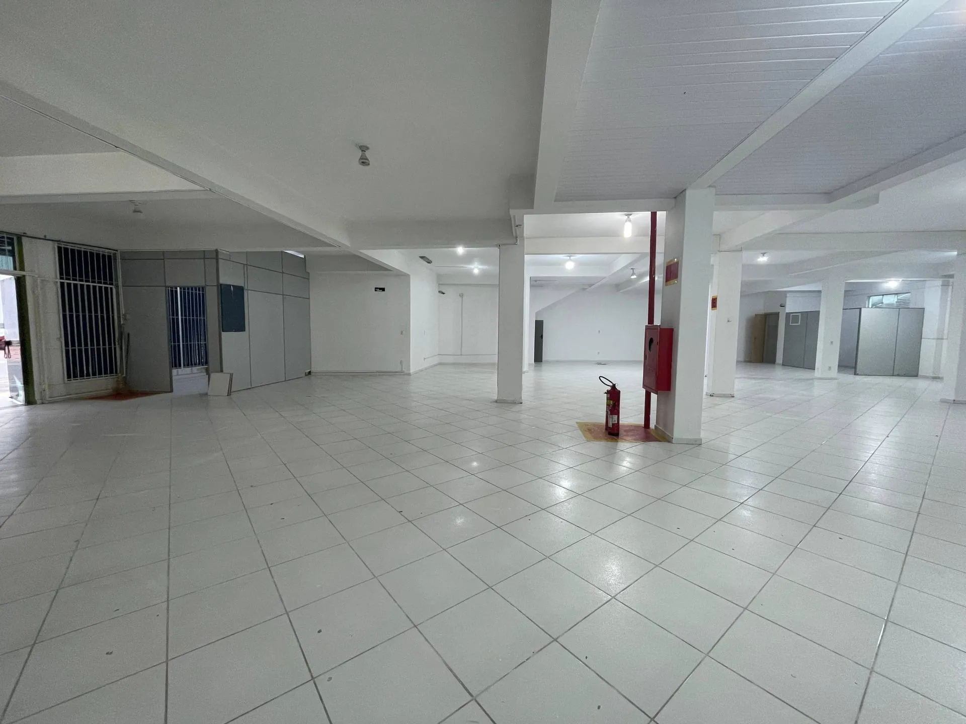 Sala para locação, Nações, Indaial, SC — foto 3