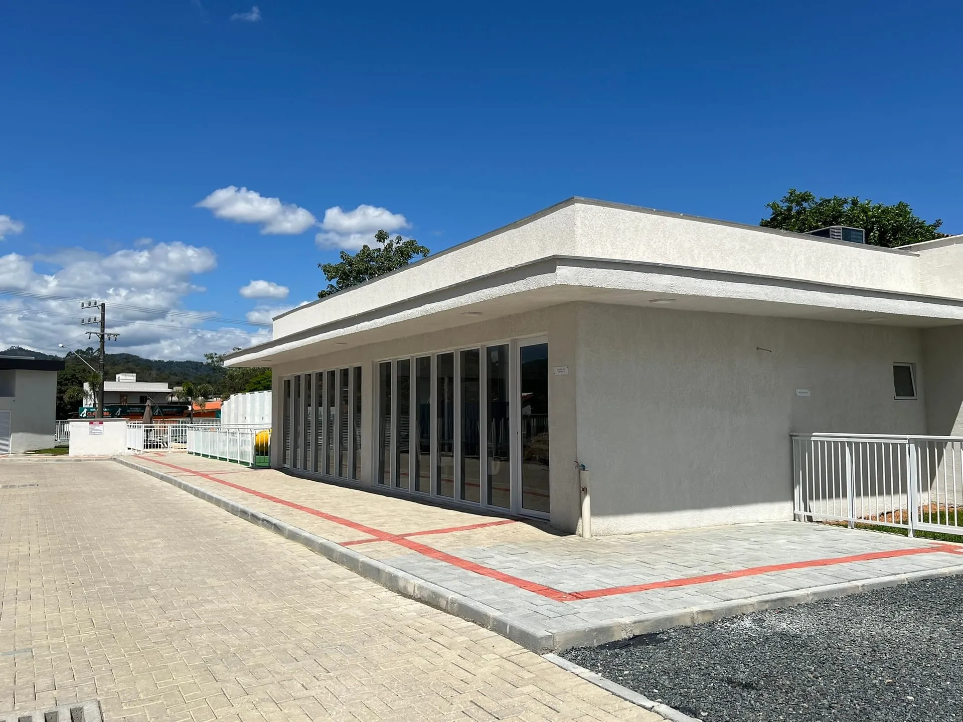Apartamento à venda em condomínio completo com piscina! — foto 4