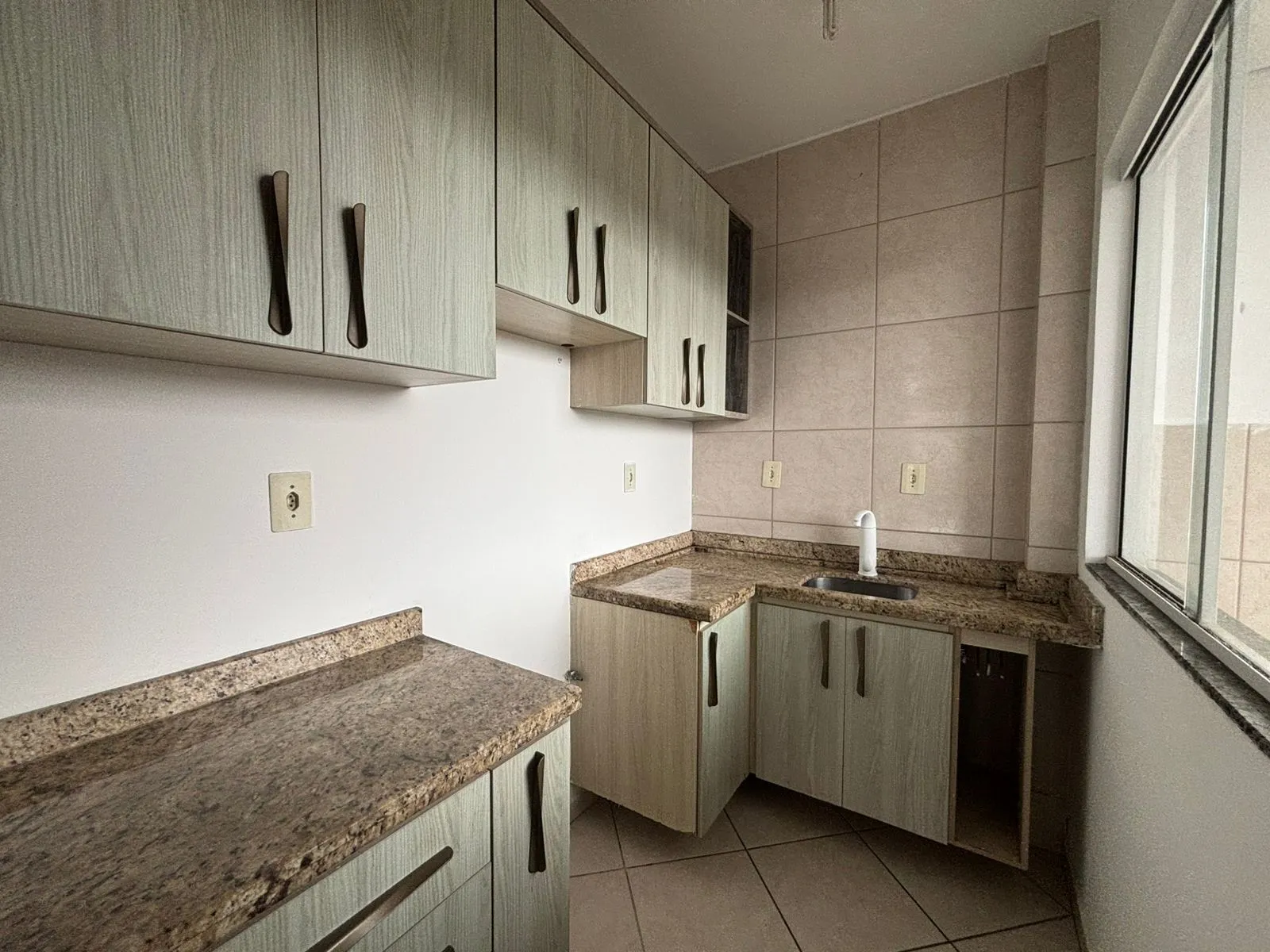 Apartamento semi mobiliado bairro tapajós - foto 1