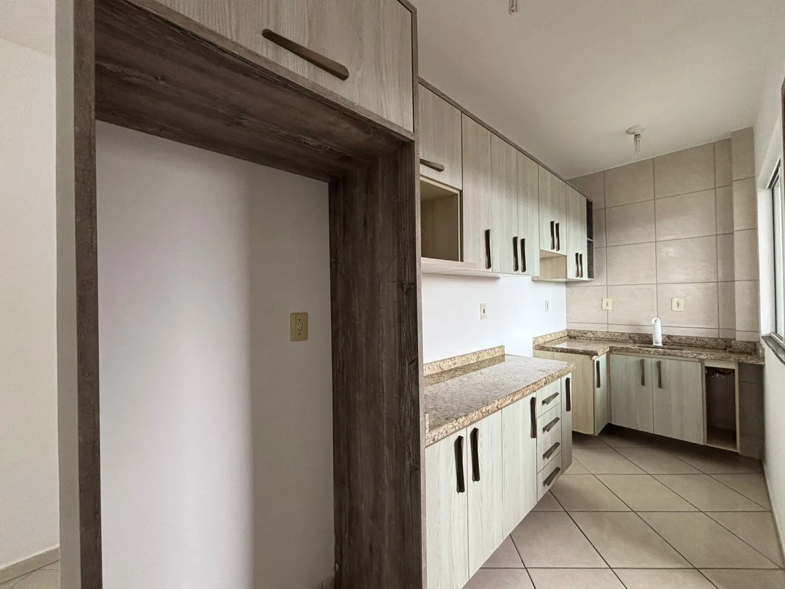 Apartamento semi mobiliado bairro tapajós — foto 2