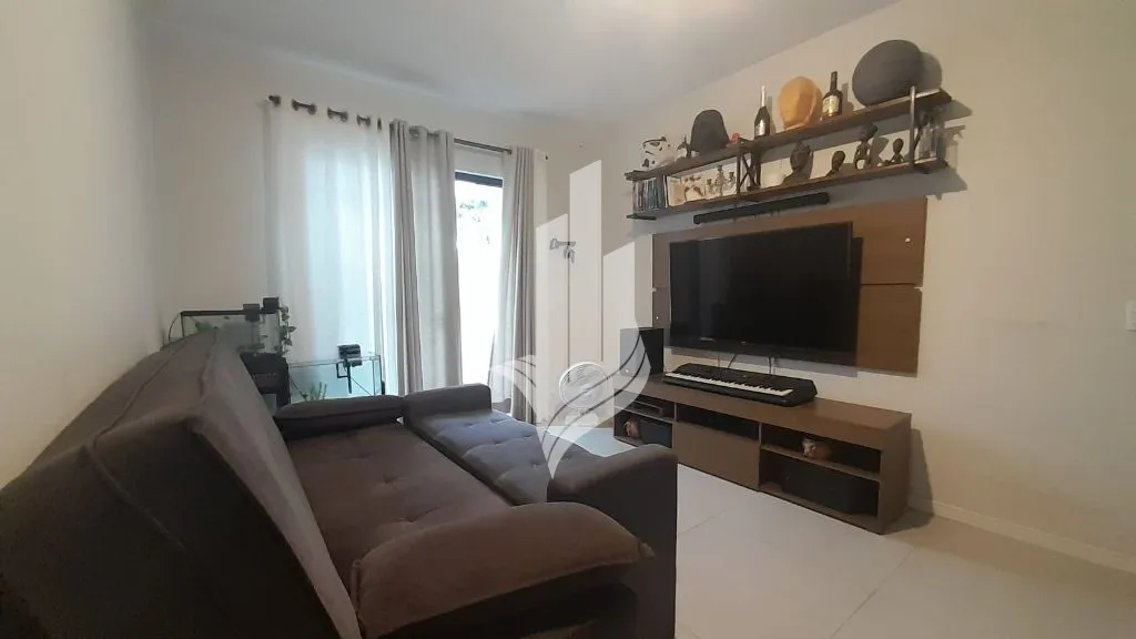 Casa · à venda · 2 quartos · 77m² · Velha Central, Blumenau