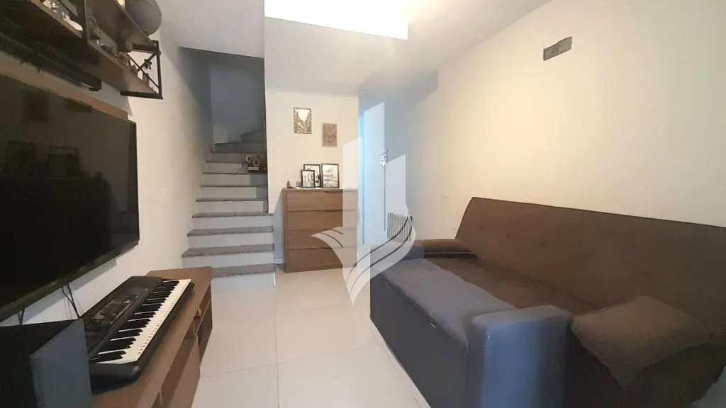 Casa · à venda · 2 quartos · 77m² · Velha Central, Blumenau