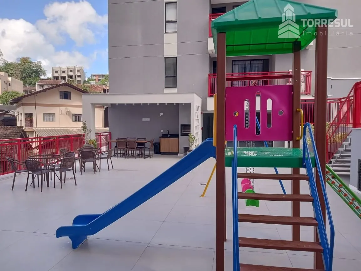 Apartamento de 70m com suíte em condomínio estilo home club , com piscina, brinquedoteca, academia, quiosque e área de festas com churrasqueira privativa. Localização excelente, perto de tudo: padaria, mercado, posto, academia, creches e escolas. — foto 6