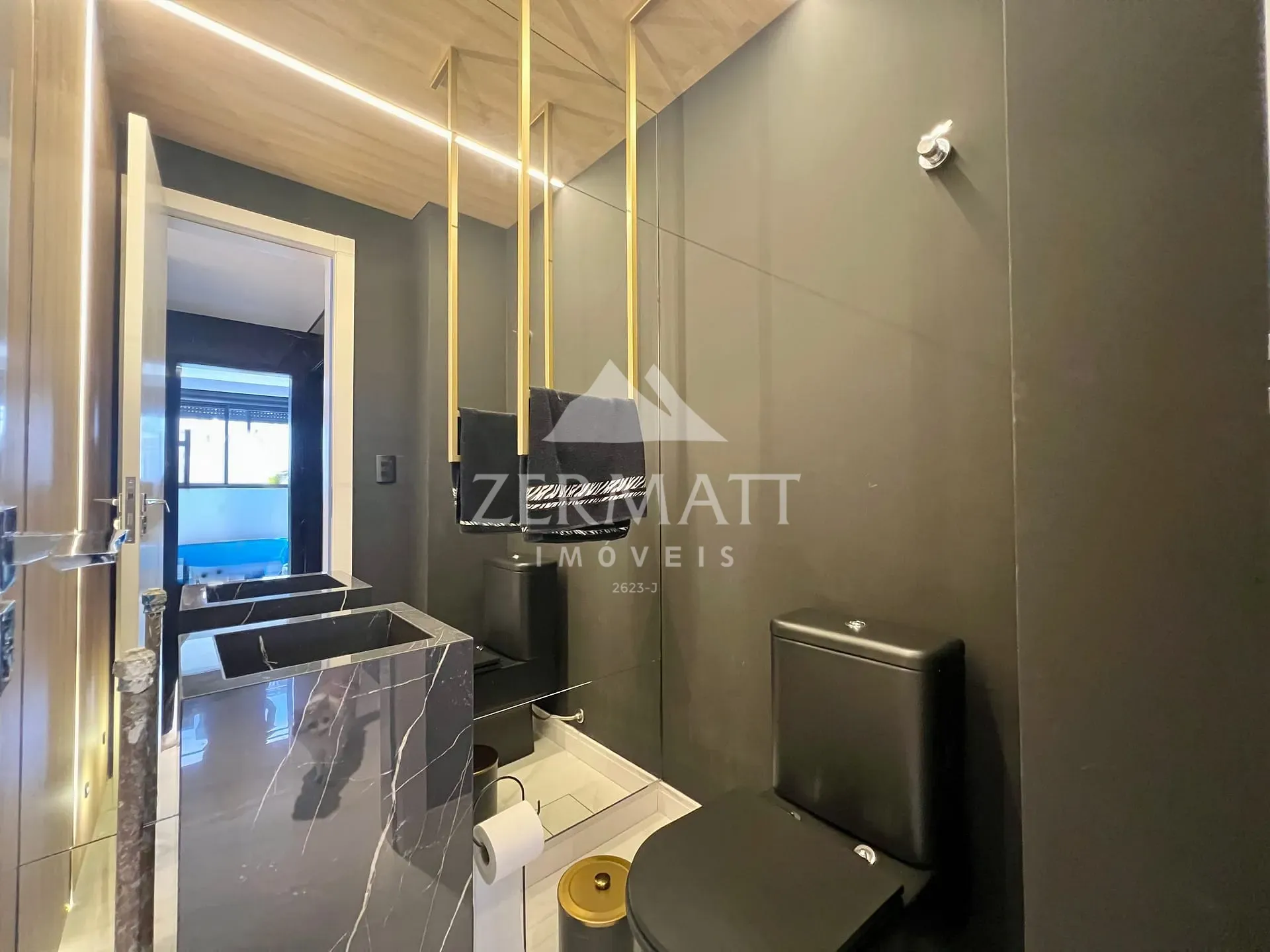 Apartamento · à venda · 3 quartos · 181m² · Vila Nova, Blumenau