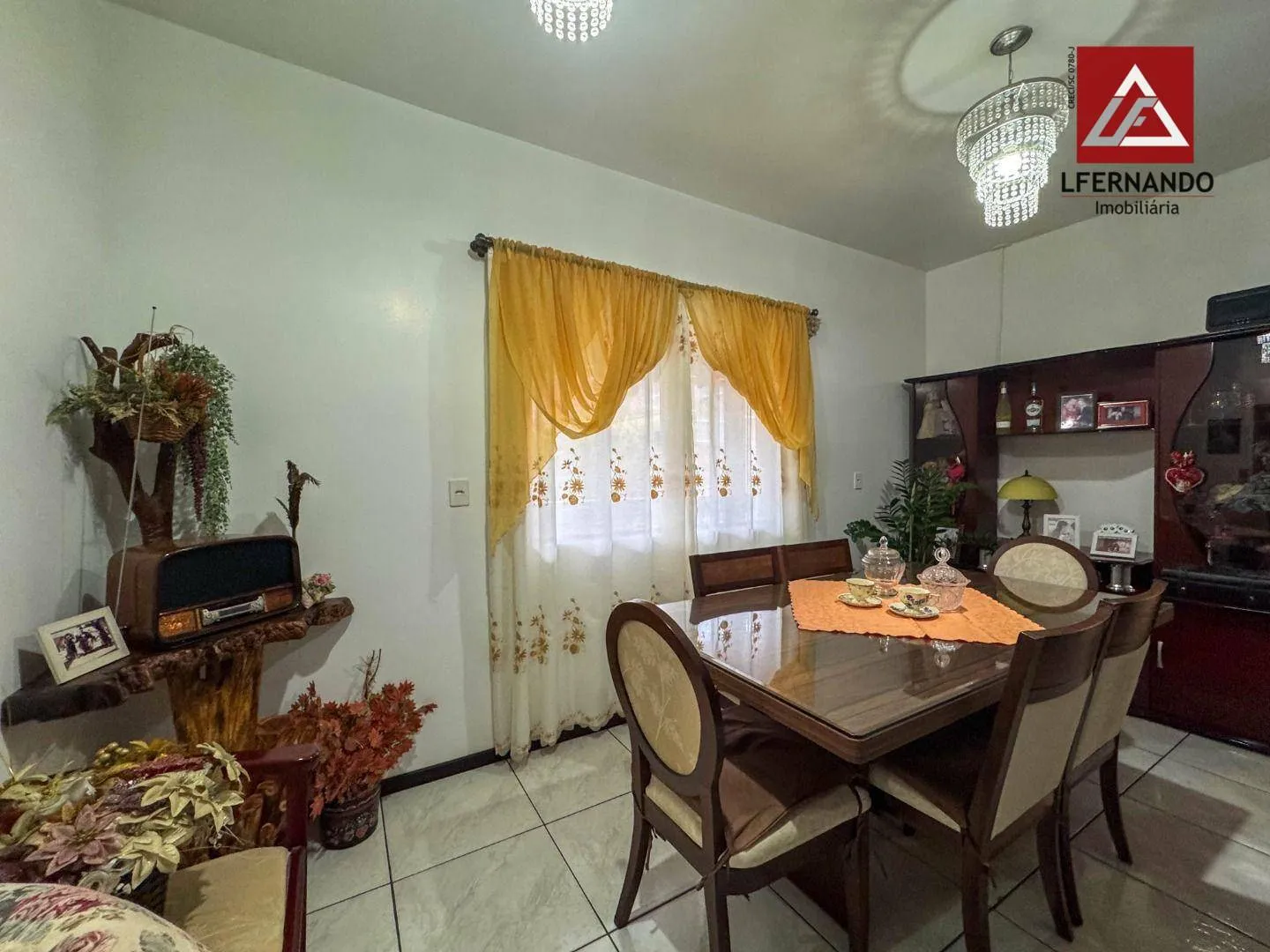 Casa com 5 dormitórios, sendo 1 suíte à venda, 298 m por R$ 1.150.000 - Água Verde - Blumenau/SC — foto 6