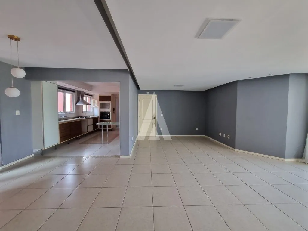 Apartamento com 1 suíte e 2 quartos à venda no bairro Atiradores em Joinville-SC de R$850.000,00 por R$790.000,00. — foto 4