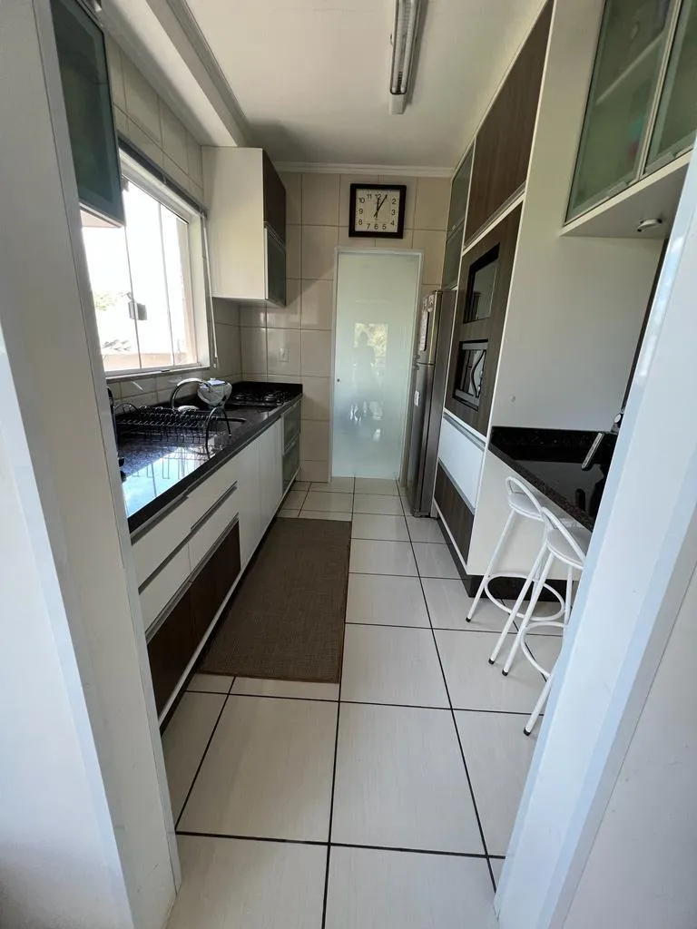 VENDO APARTAMENTO MOBILIADO — foto 4