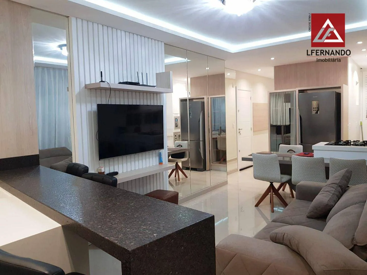 Apartamento com 2 dormitórios, sendo 1 suíte à venda, 70 m por R$ 990.000 - Perequê - Porto Belo/SC — foto 2