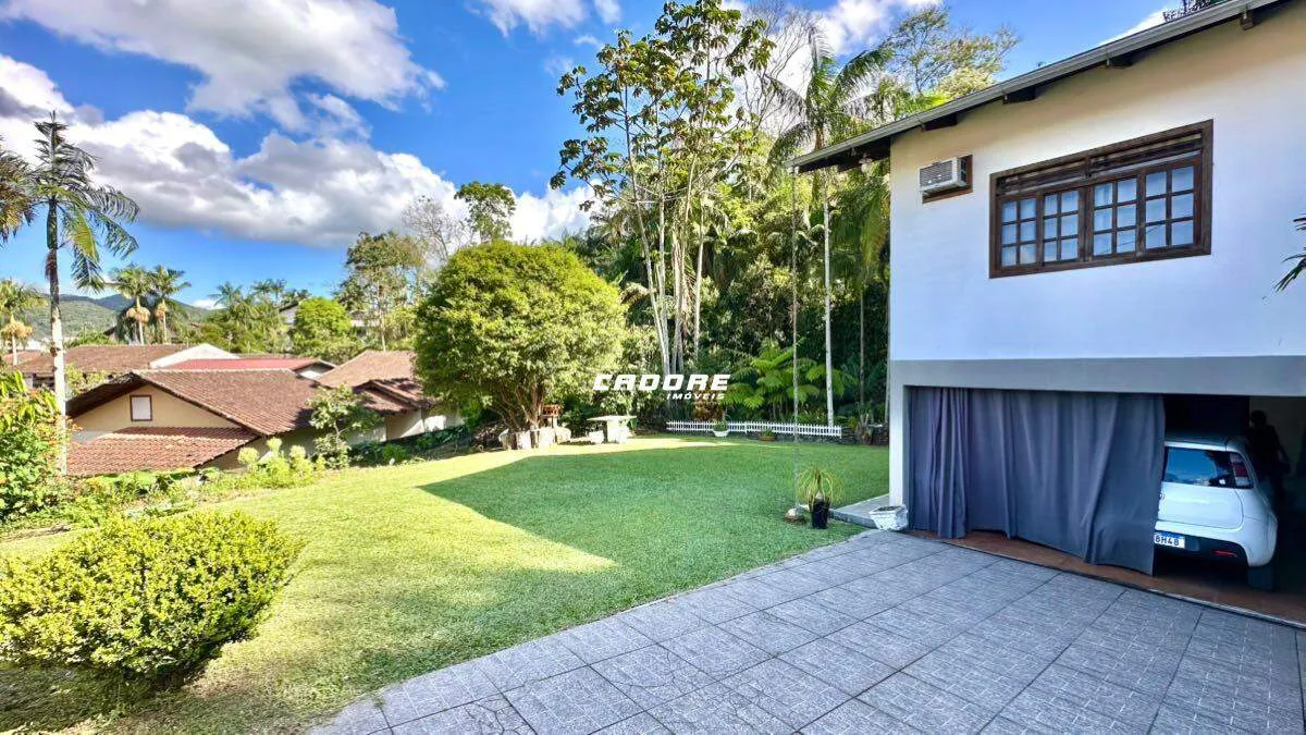 Linda casa com amplo pátio, lagoa e área de festas !! — foto 4