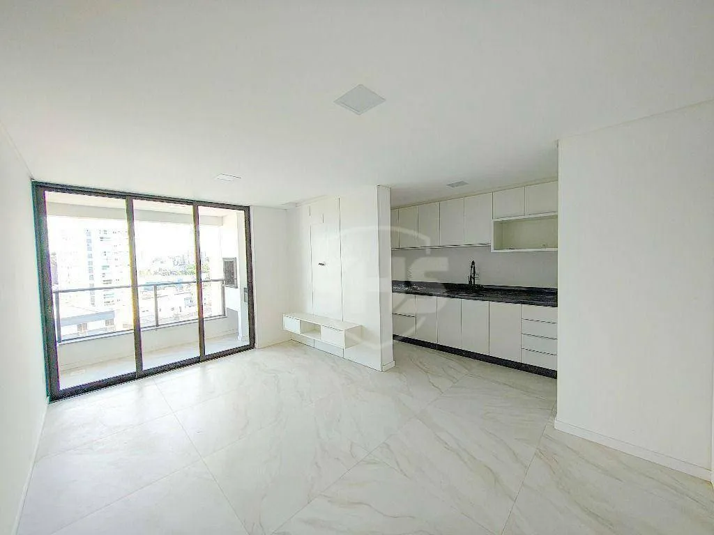 Apartamento com 2 dormitórios para alugar, 68 m por R$ 4.150,00/mês - Velha - Blumenau/SC - foto 1