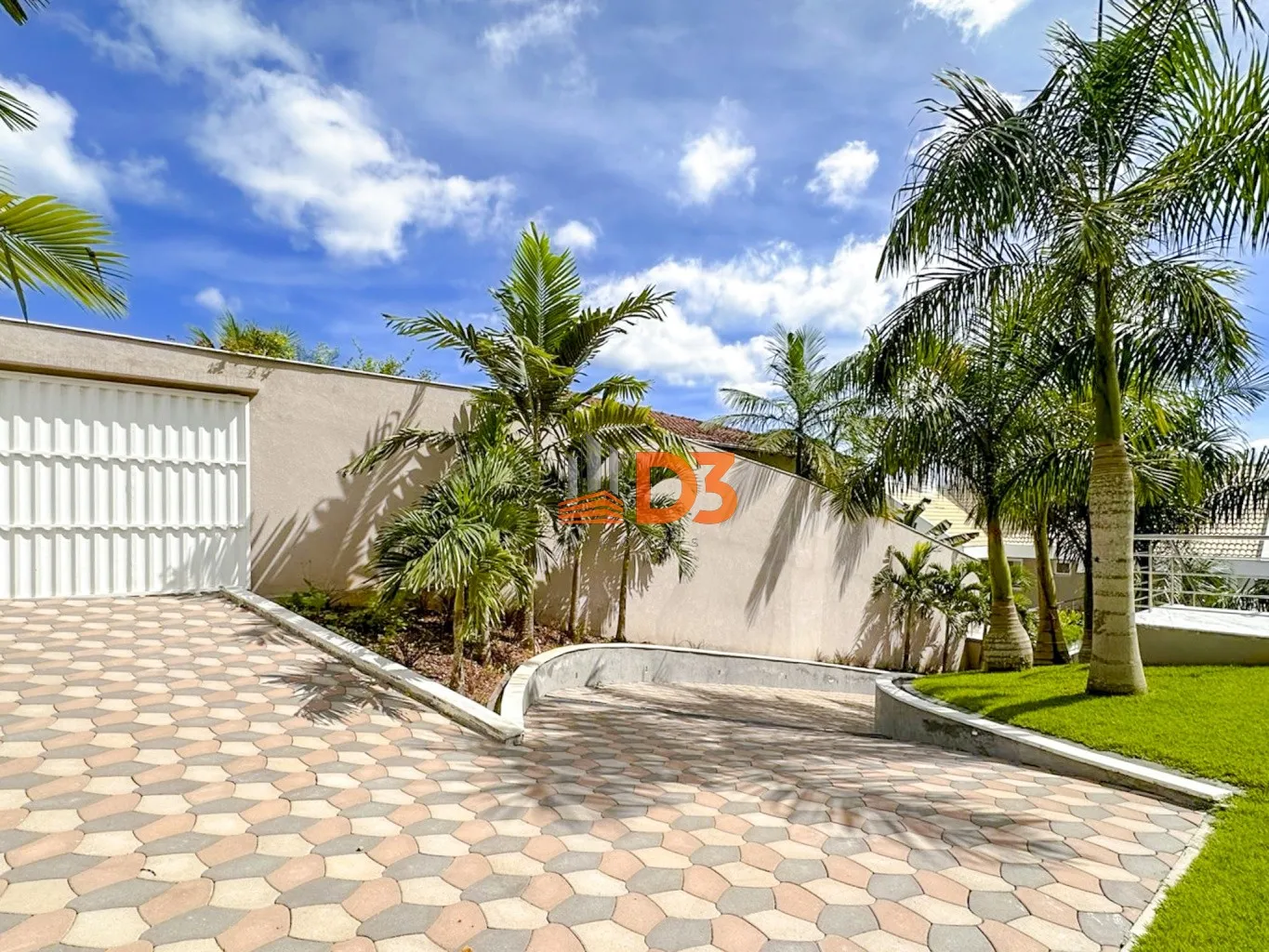 Casa De Alto Padrão com 3 Dormitórios Sendo 3 Suítes e Um Amplo Espaço Externo — foto 4