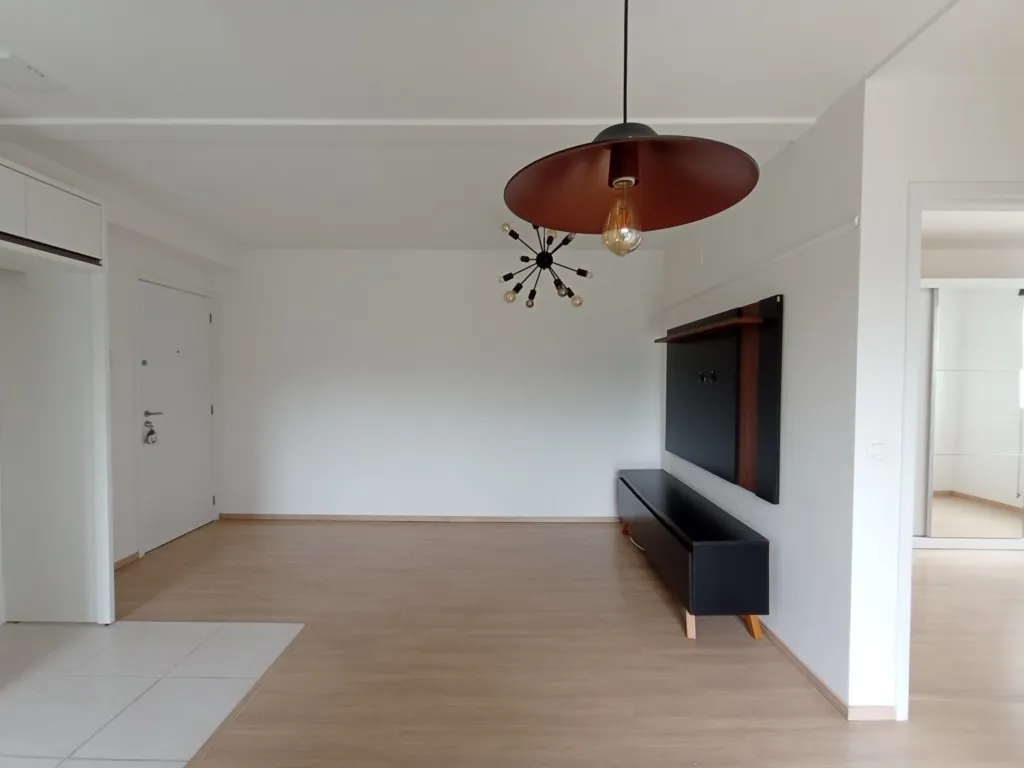 Apartamento com 2 quarto(s) à venda no bairro BUCAREIN em JOINVILLE, por R$ 340.000.00. — foto 3