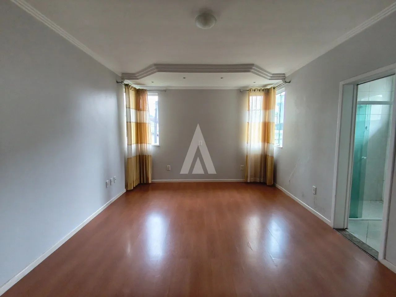 Casa com 1 suíte e 2 quartos à venda no bairro Saguaçu em Joinville-SC por R$1.350.000,00. — foto 6