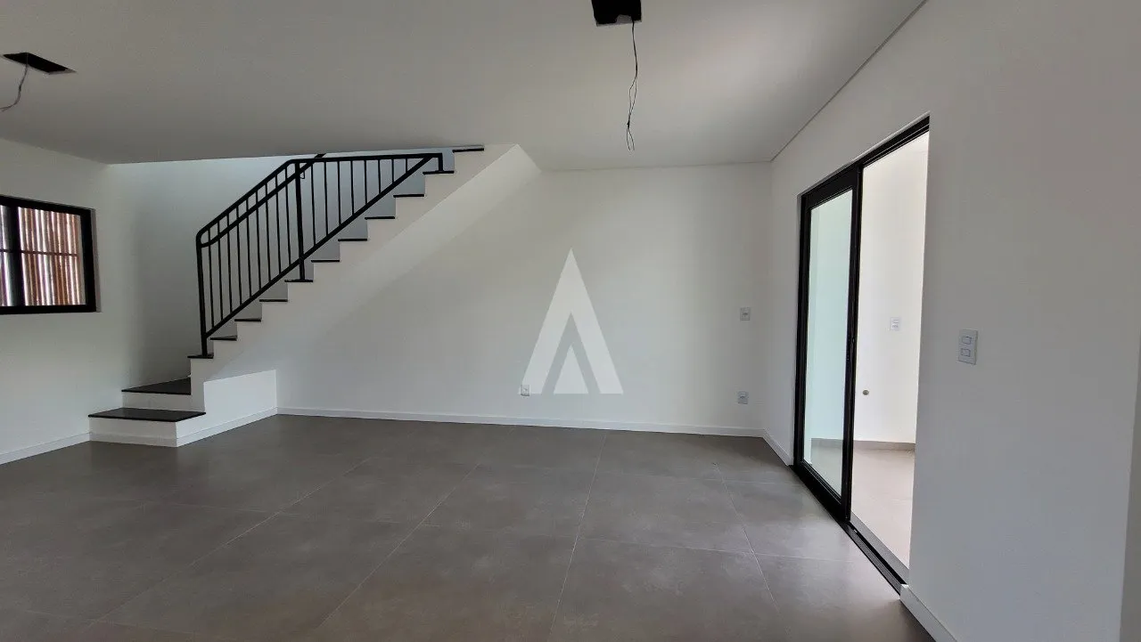 Casa em condomínio com 1 suíte e 2 quartos à venda no bairro Vila Nova em Joinville-SC de R$ 695.000,00 por R$ 675.000,00. — foto 7