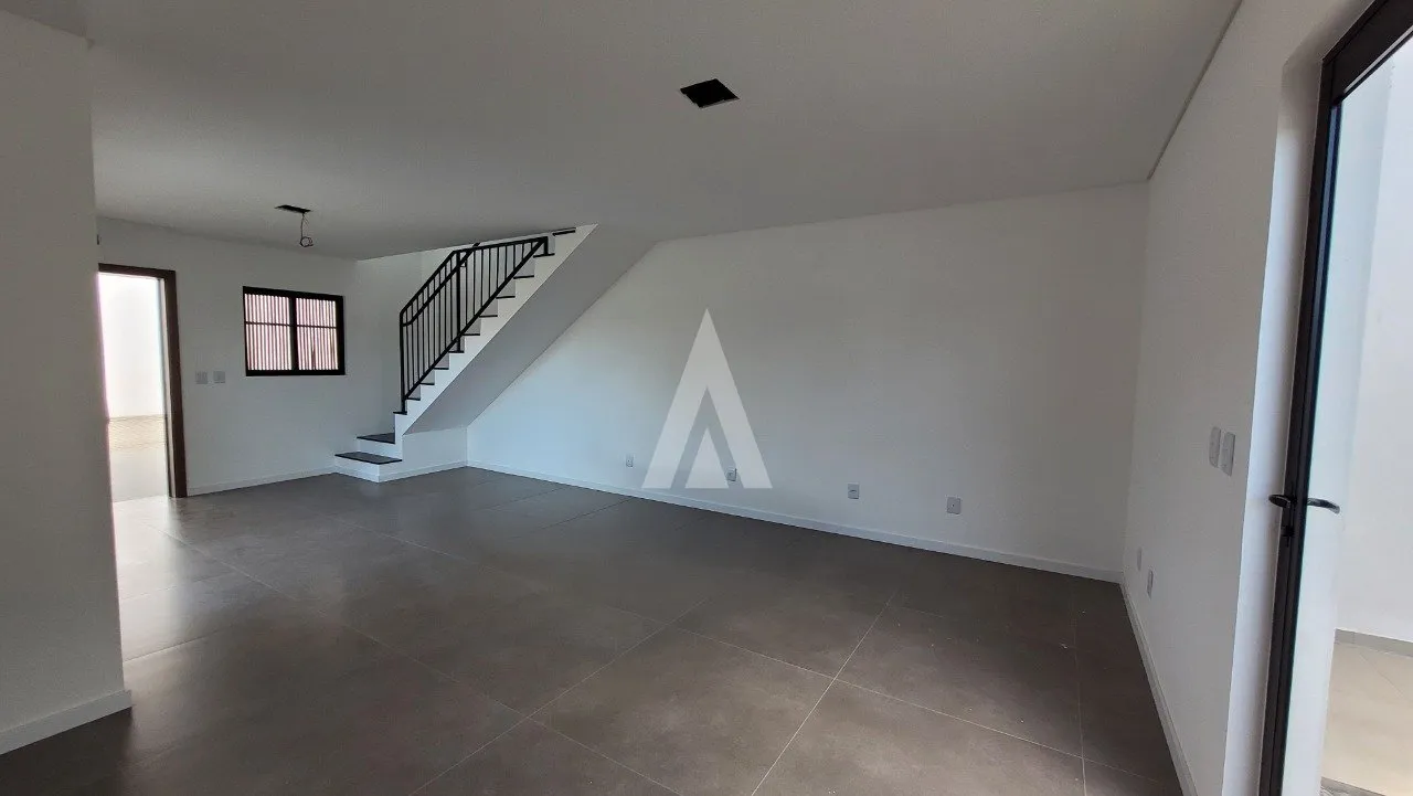 Casa em Condomínio com 1 suíte e 2 quartos à venda no bairro Vila Nova em Joinville-SC de R$ 705.000,00 por R$ 685.000,00. — foto 4