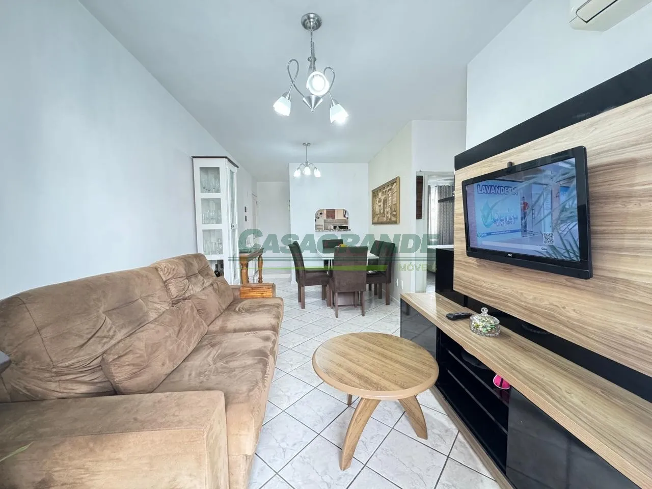 Apartamento mobiliado em localização estratégica no bairro Vila Nova, a poucos metros da rua. Antônio da Veiga, próximo a Vila Germânica e com fácil acesso ao centro, universidades, comércio e serviços essenciais. — foto 3