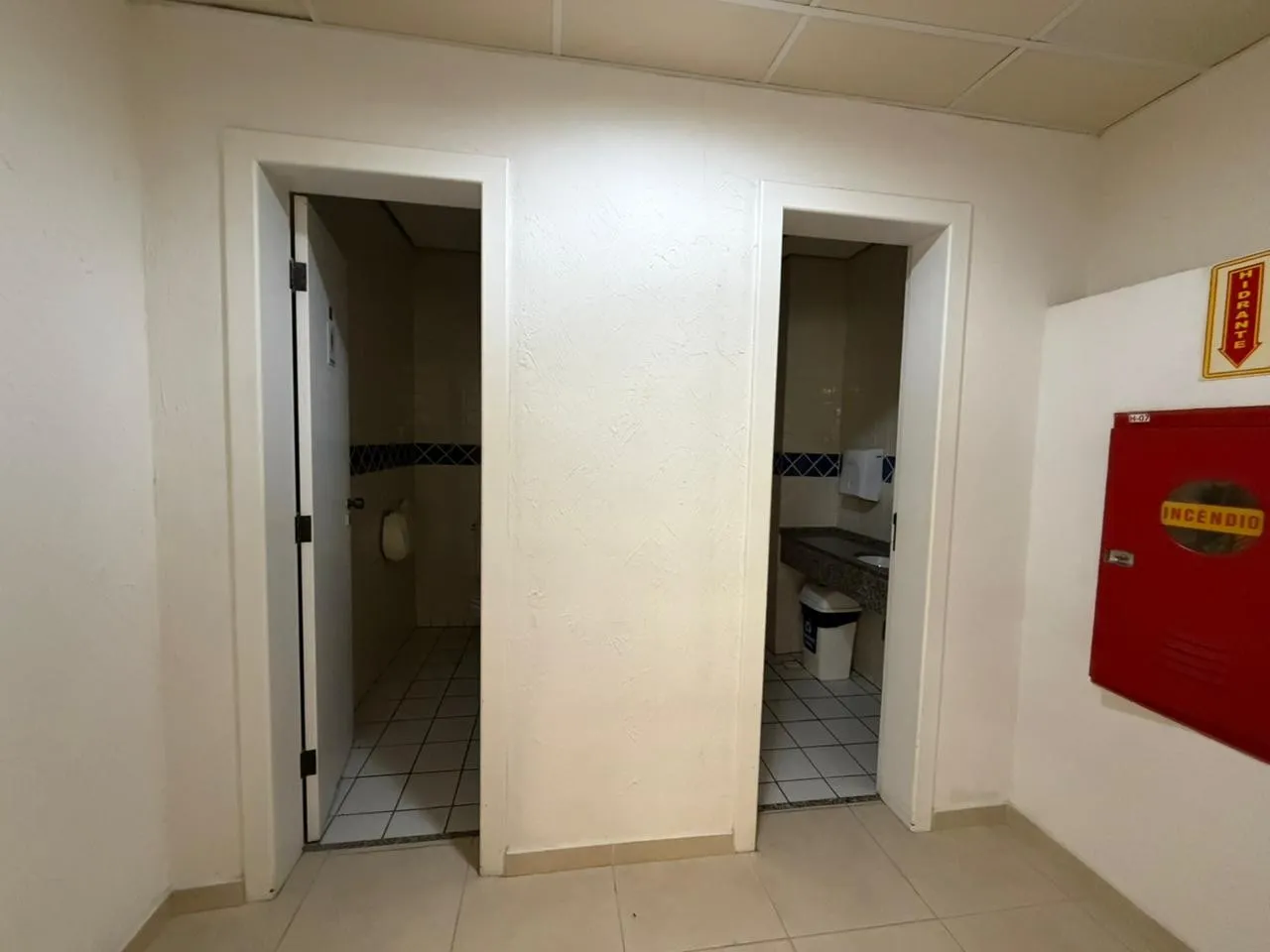 Sala comercial no Neumarkt Trade Center - Para venda e locação! — foto 7