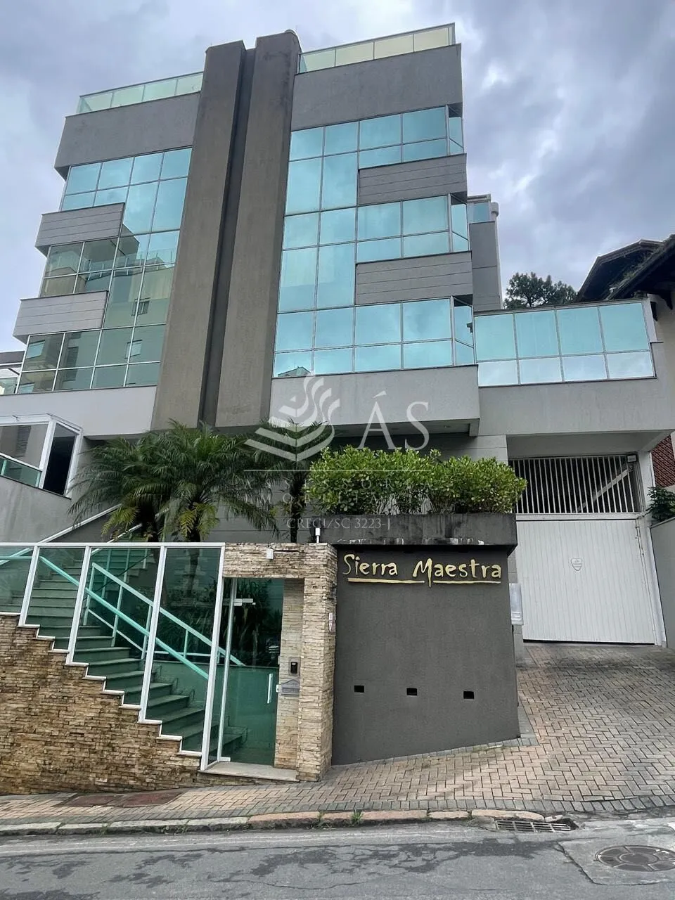 Apartamento Cobertura Duplex em Jardim Blumenau, Blumenau/SC - foto 1