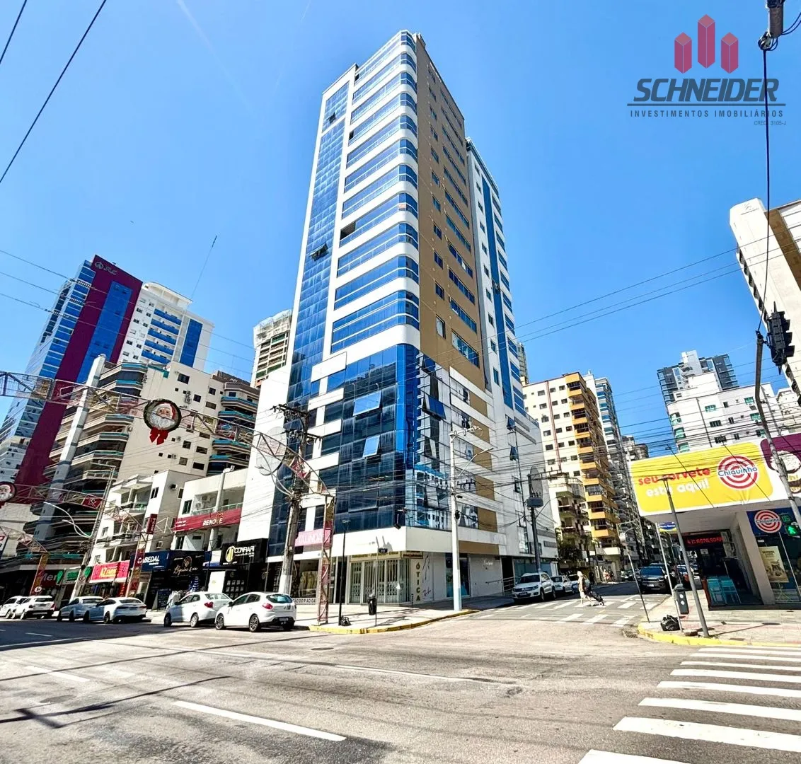 Apartamento com 3 dormitórios à venda no bairro Meia Praia em Itapema/SC - foto 1