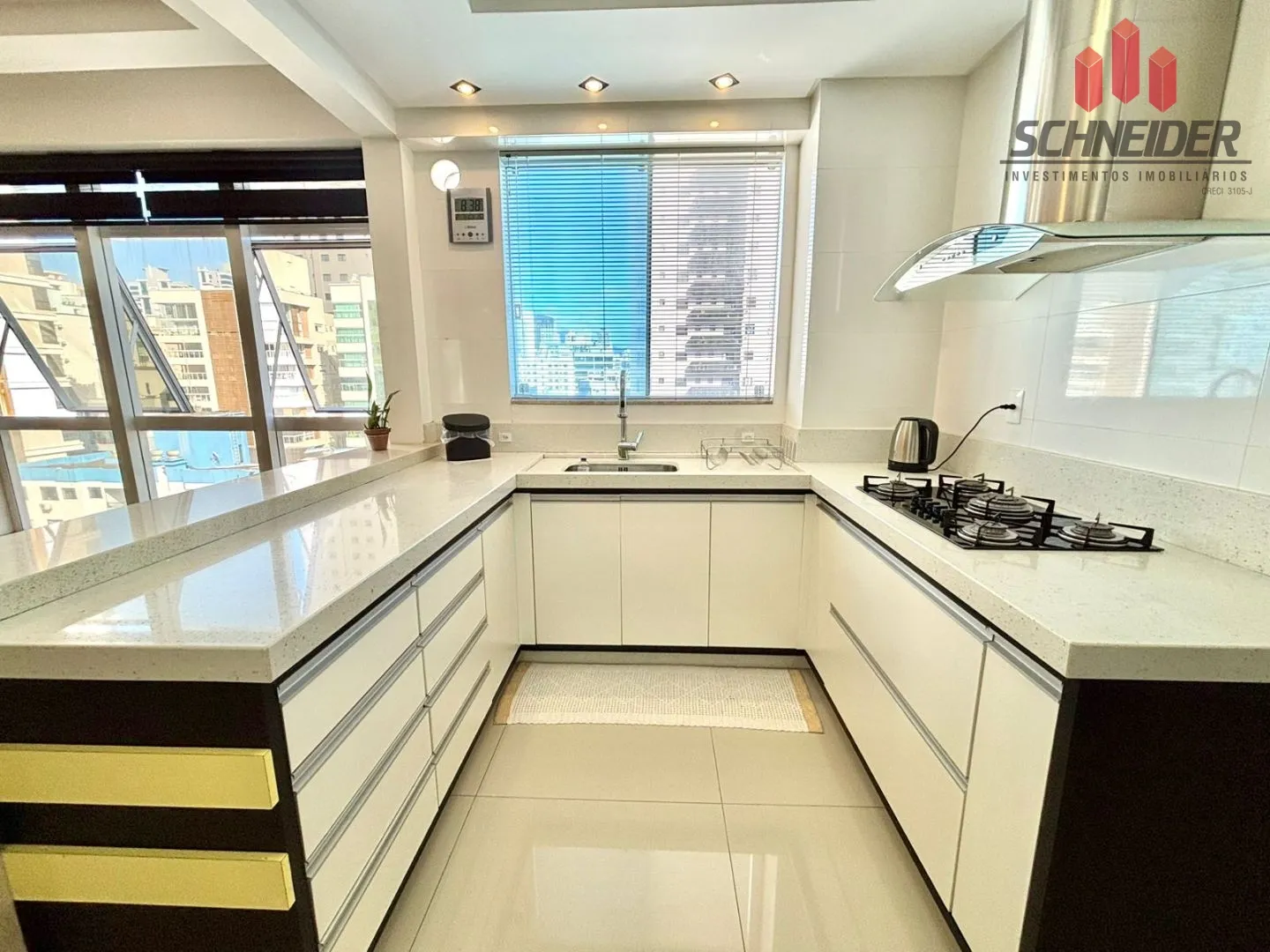 Apartamento com 3 dormitórios à venda no bairro Meia Praia em Itapema/SC — foto 6