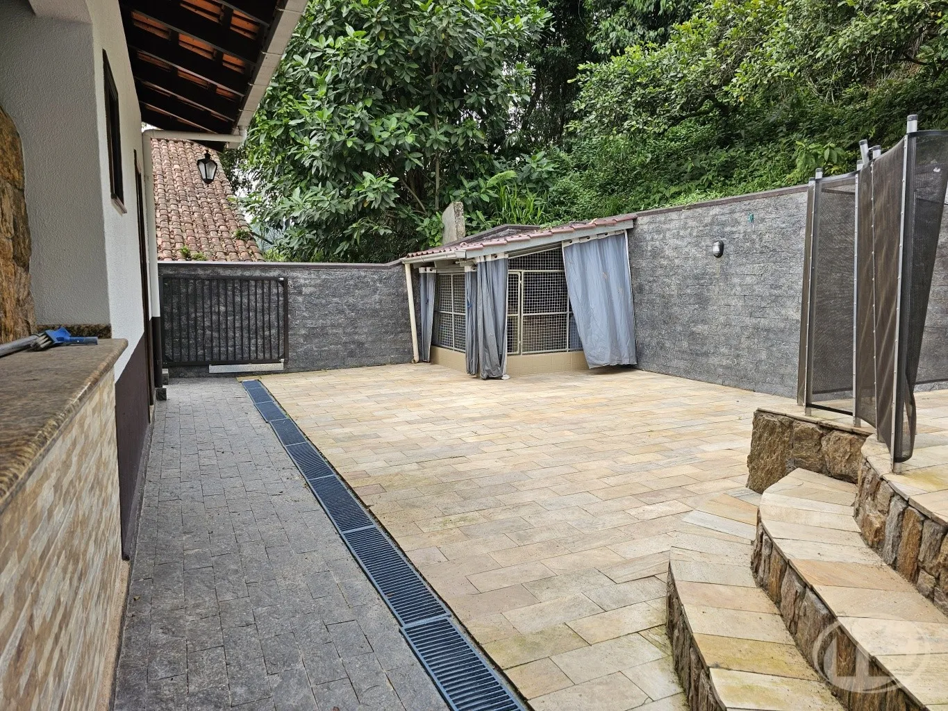 LINDA CASA BAIRRO GARCIA — foto 7