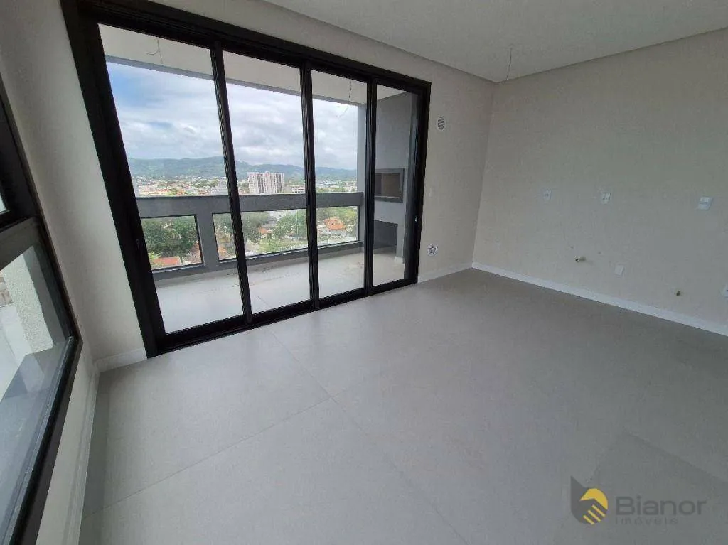 Apartamento Duplex com 3 dormitórios à venda, 140 m por R$ 1.900.000,00 - Centro - Balneário Piçarras/SC — foto 2