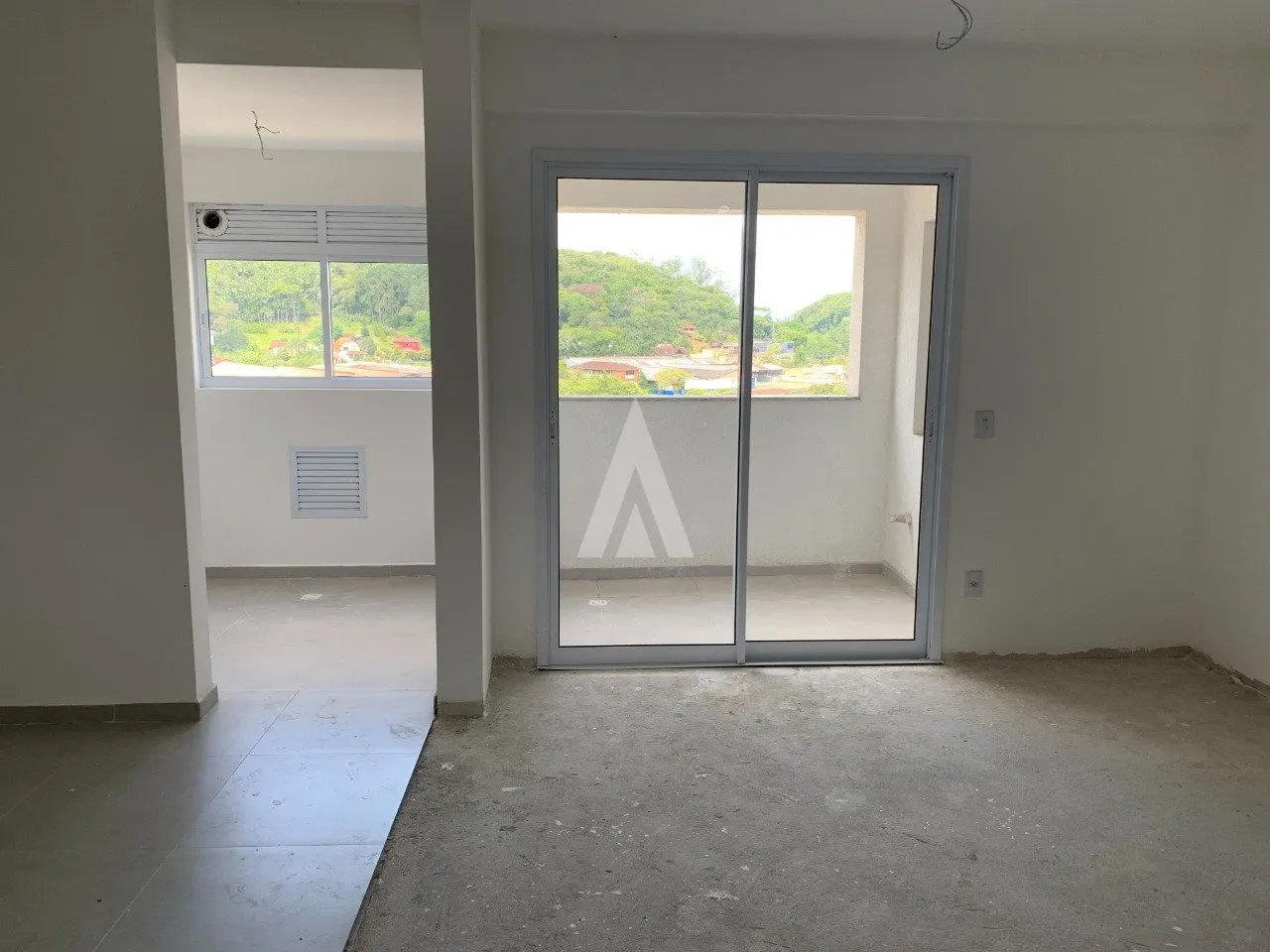 Apartamento com 1 suíte mais 2 quartos à venda no Centro de Joinville-SC por R$ 609.000.00. — foto 3