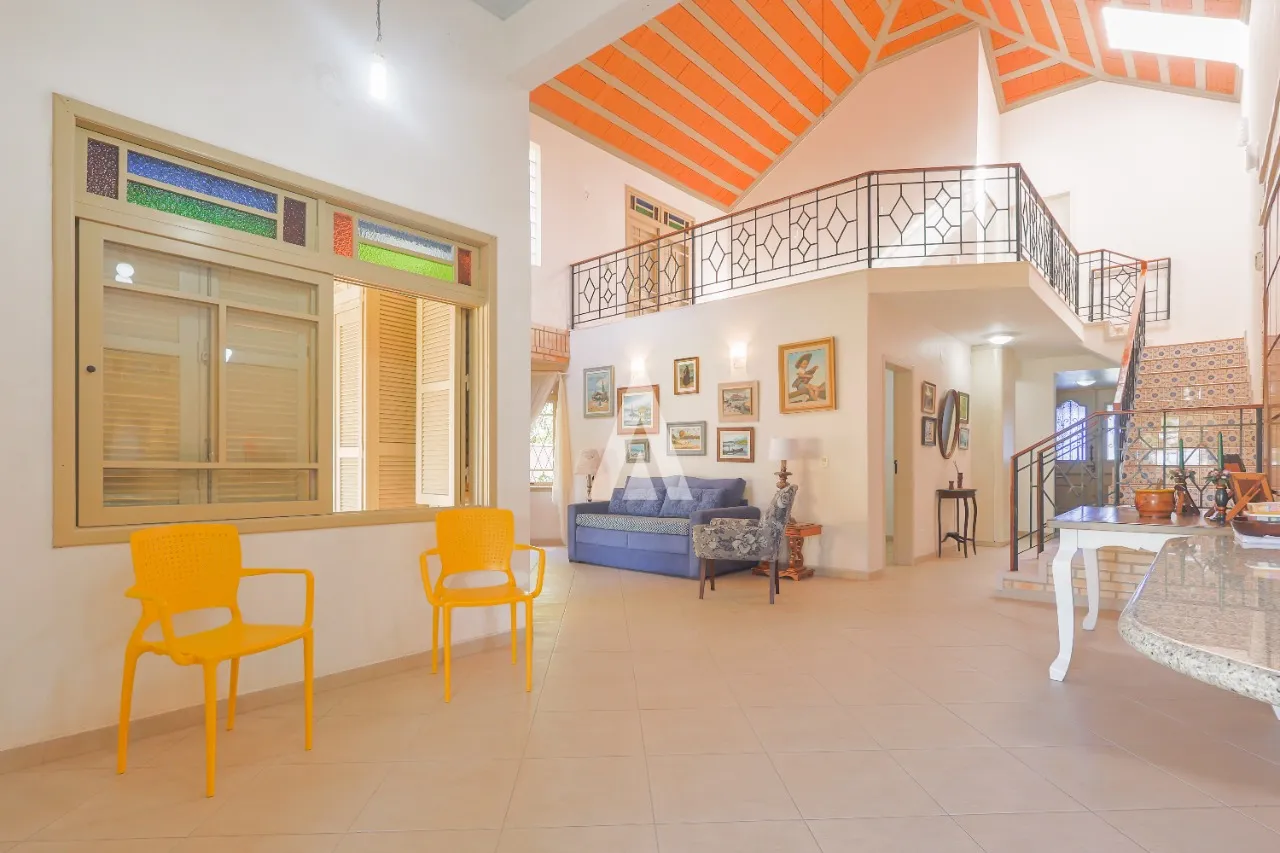 Casa com 3 suítes à venda no bairro Glória em Joinville-SC por R$2.599.000,00. — foto 3