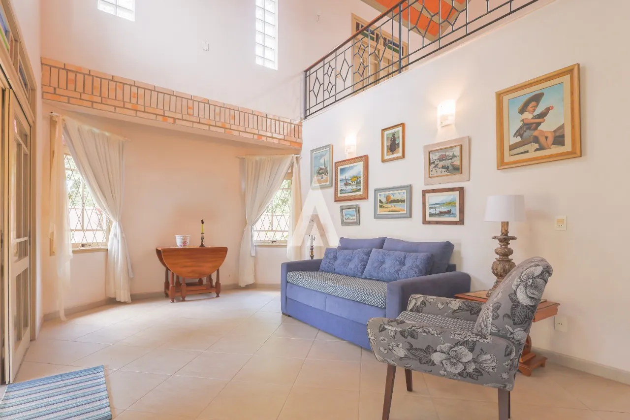 Casa com 3 suítes à venda no bairro Glória em Joinville-SC por R$2.599.000,00. — foto 4