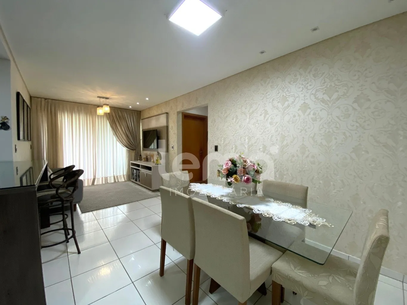 Apartamento mobiliado com 2 dormitórios sendo 1 suíte, próximo à Vila Germânica no bairro Velha em Blumenau. — foto 5